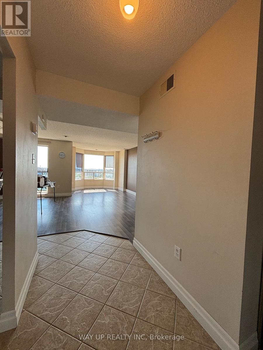 904 - 30 CHAPMAN COURT