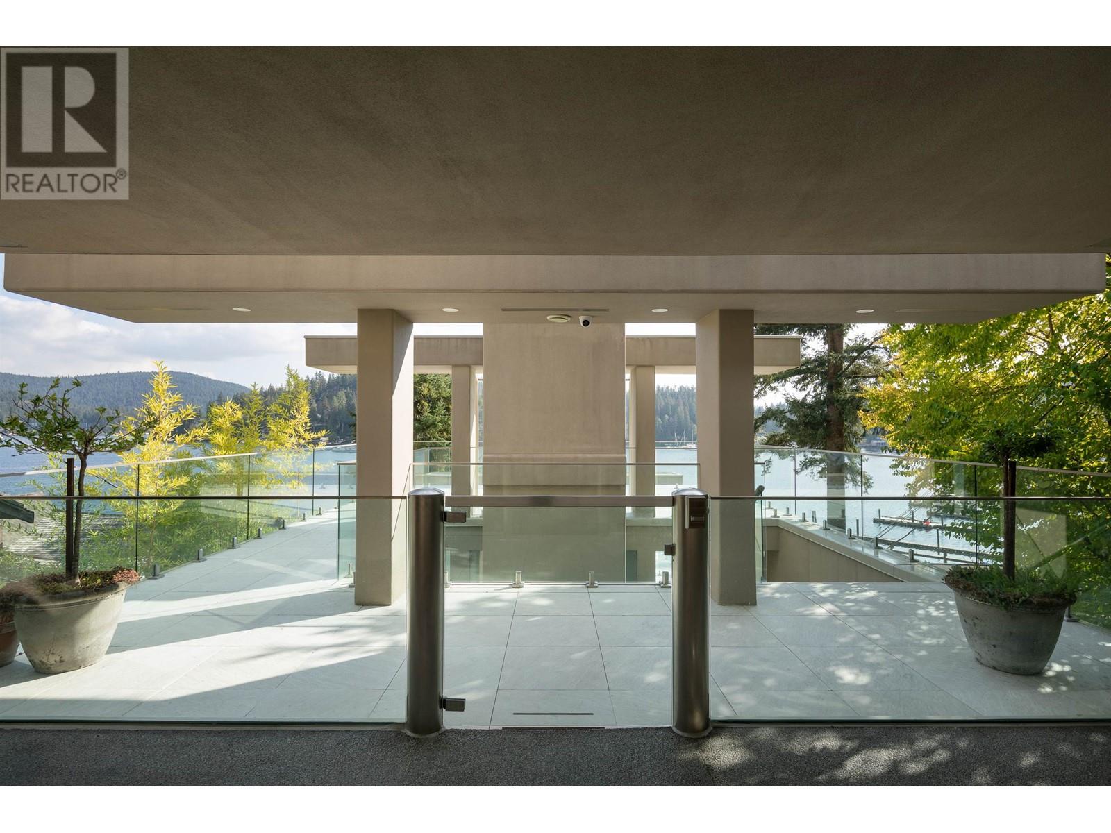 2724 PANORAMA DRIVE