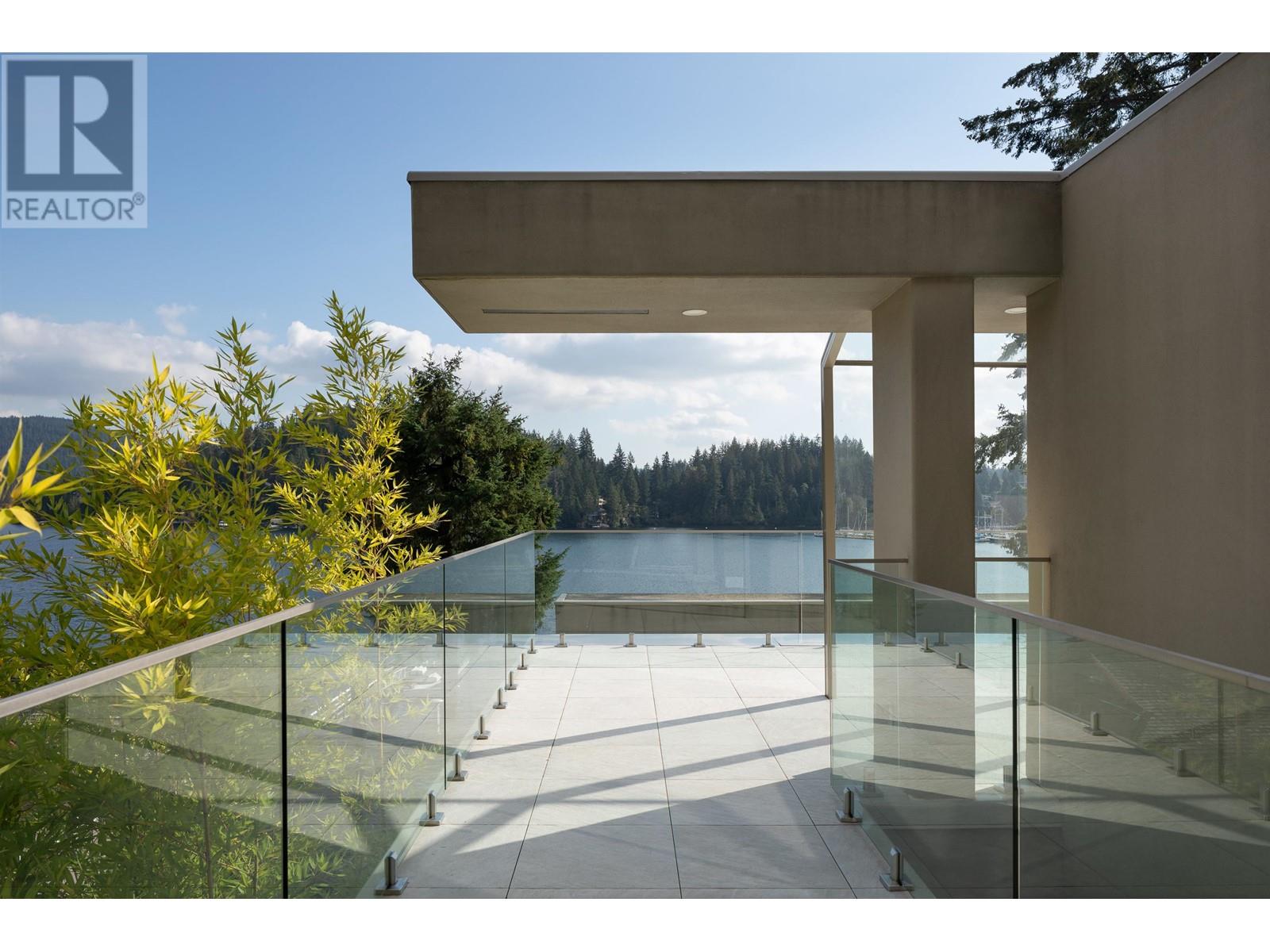 2724 PANORAMA DRIVE