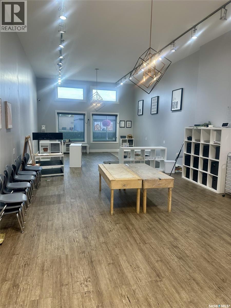 106 Central STREET E