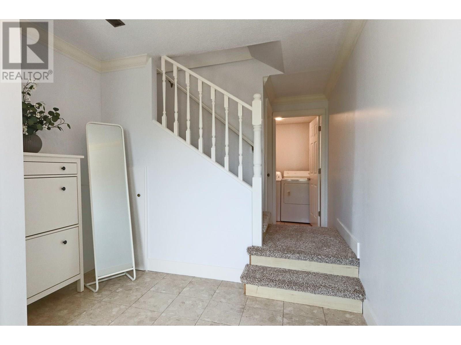 2939 KEETS DRIVE