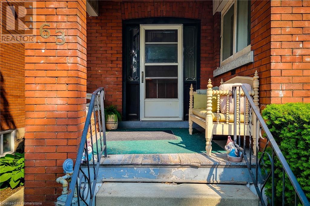 63 CARRICK Avenue
