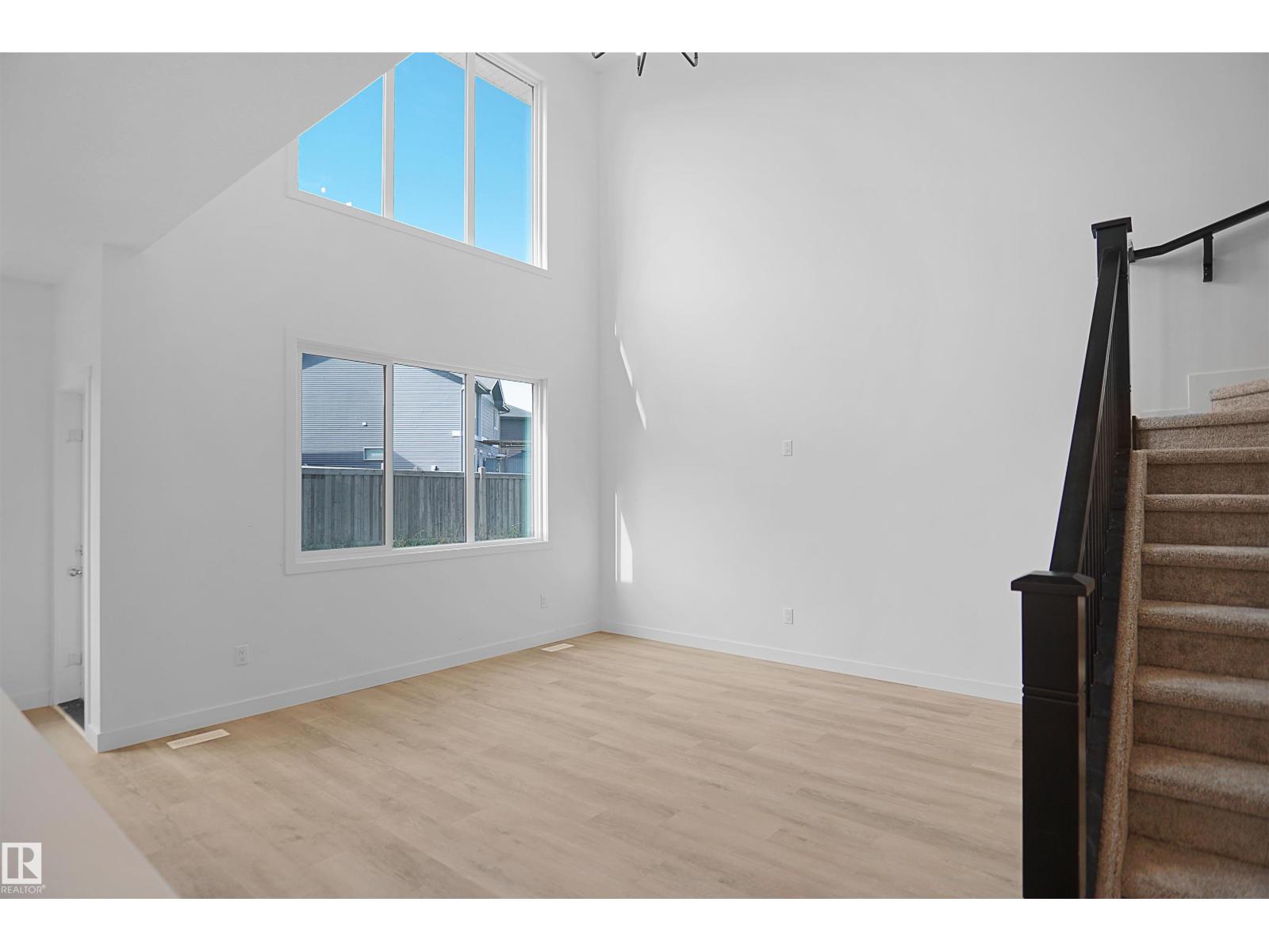 239 166 AV NE