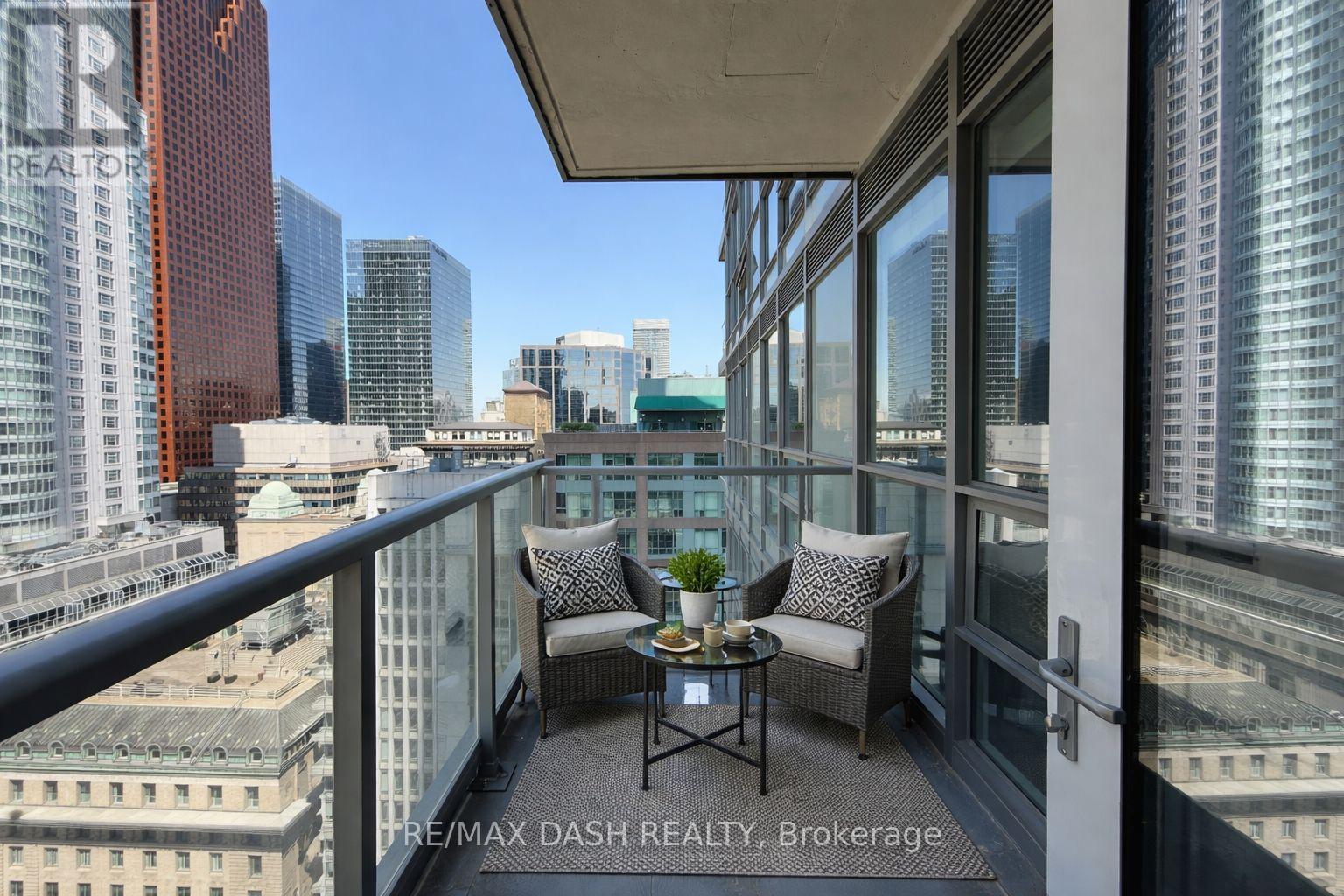 2501 - 88 SCOTT STREET