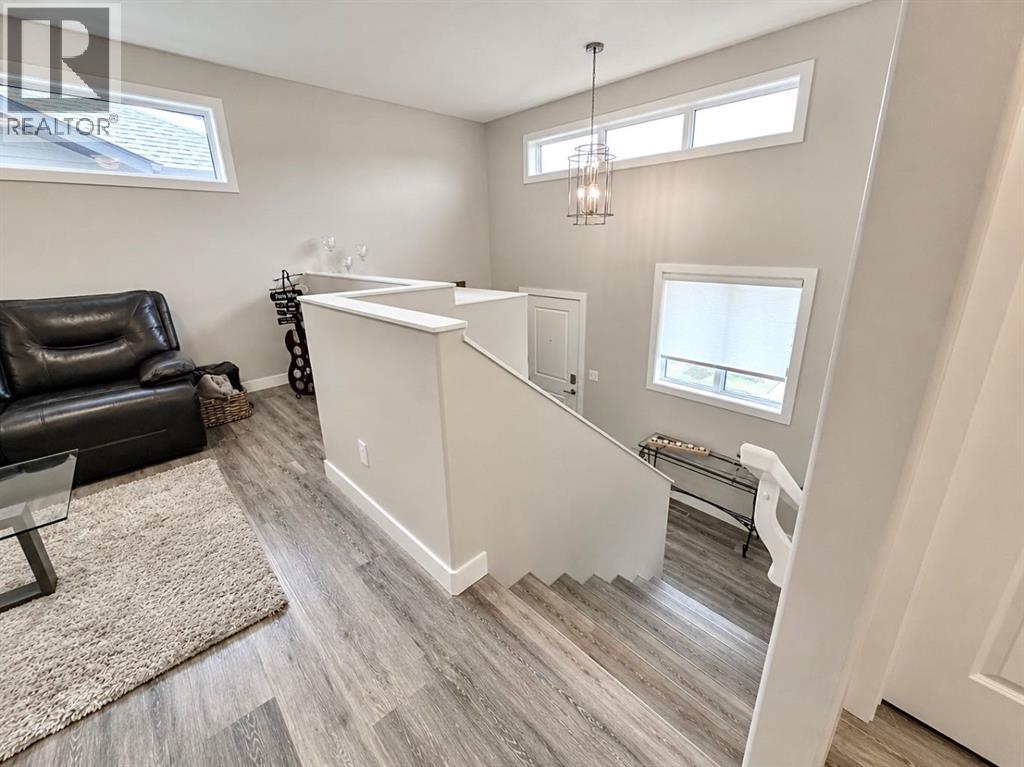 58 Village Crescent