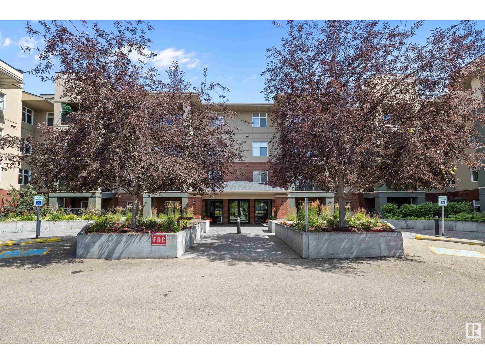 #122 7909 71 ST NW