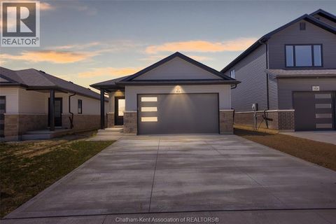 162 IRONWOOD TRAIL Chatham ON N7M0T3