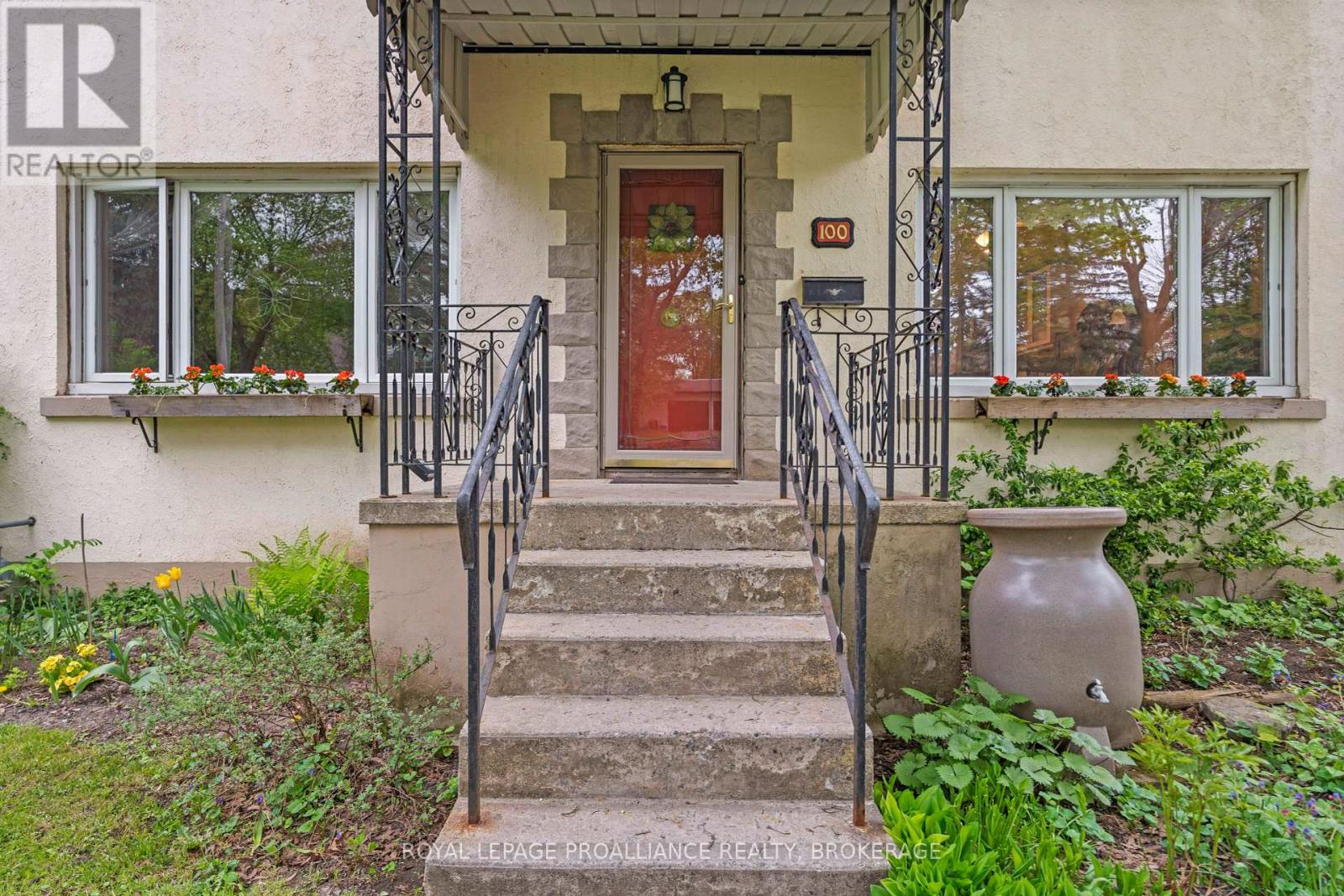 100 INDIAN ROAD