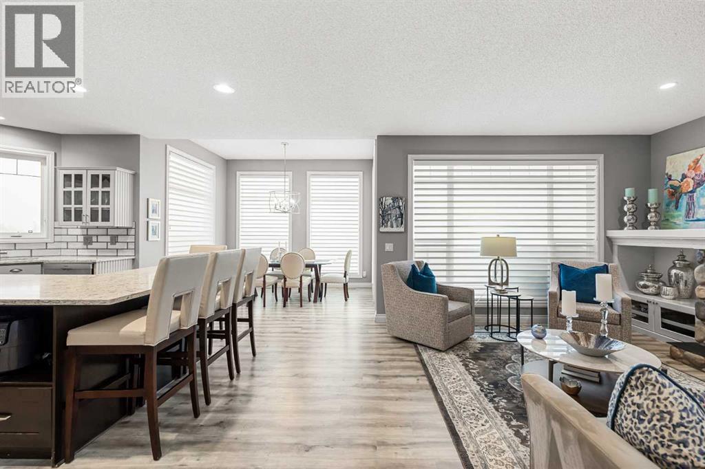 210 Hidden Creek Heights NW