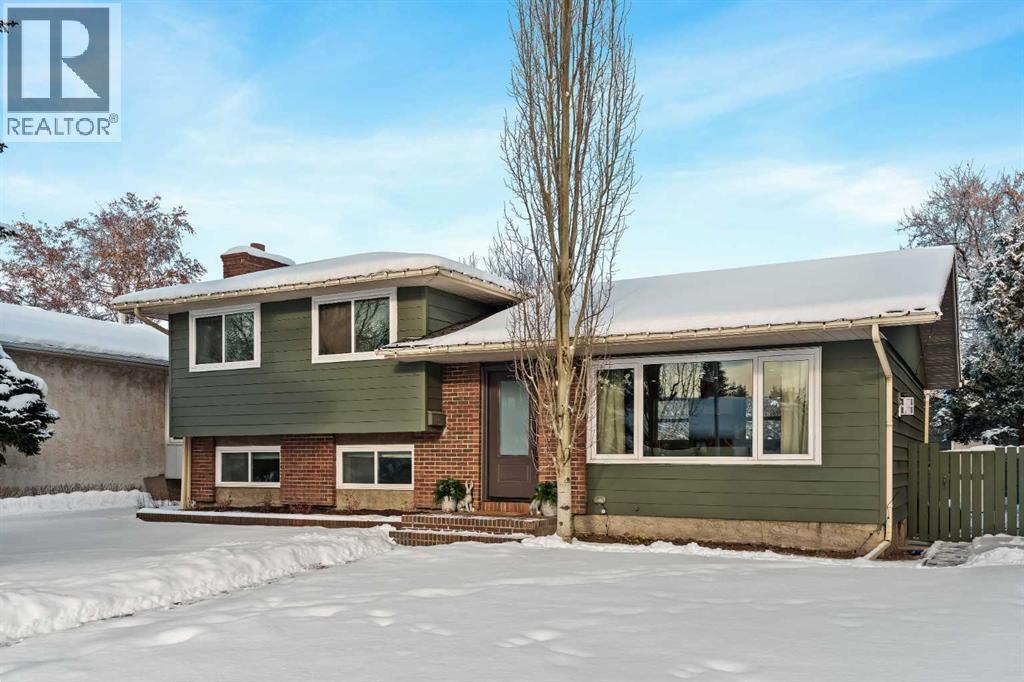 212 Vantage Place NW