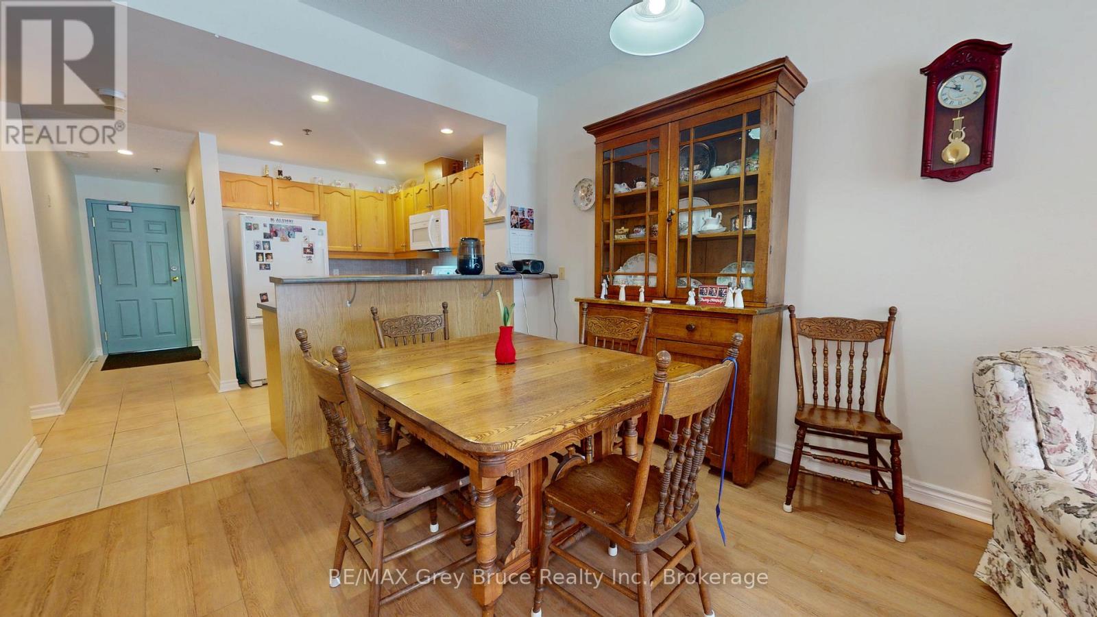 308 - 34 BAYFIELD STREET