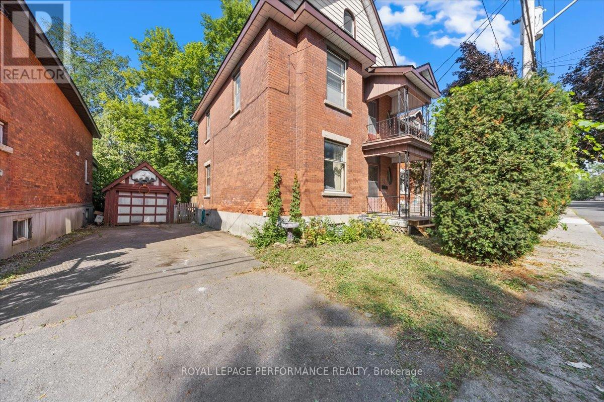 46 LEONARD AVENUE