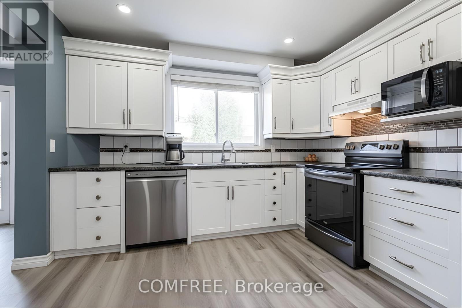 26 - 60 ELMSDALE DRIVE