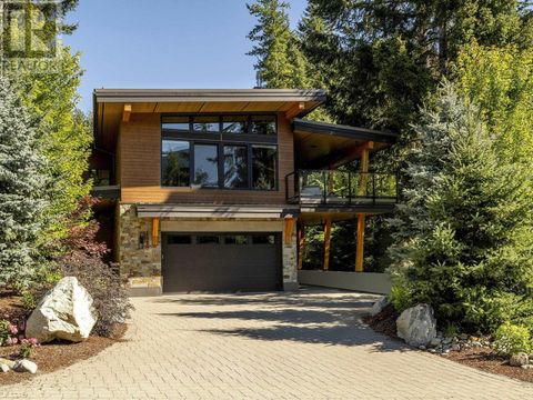 6464 ST ANDREWS WAY Whistler BC V8E0C8