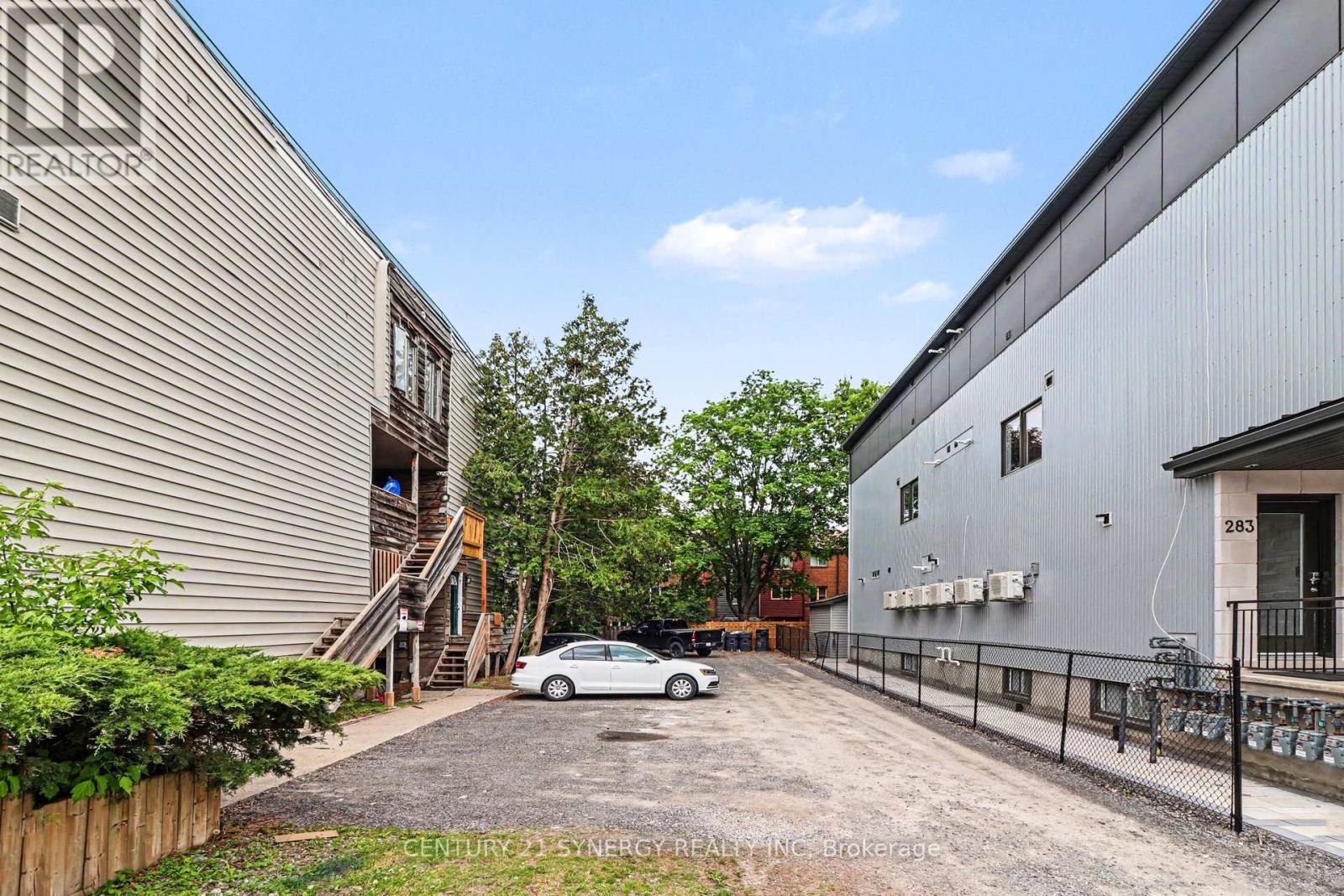 279 ST ANDREW STREET