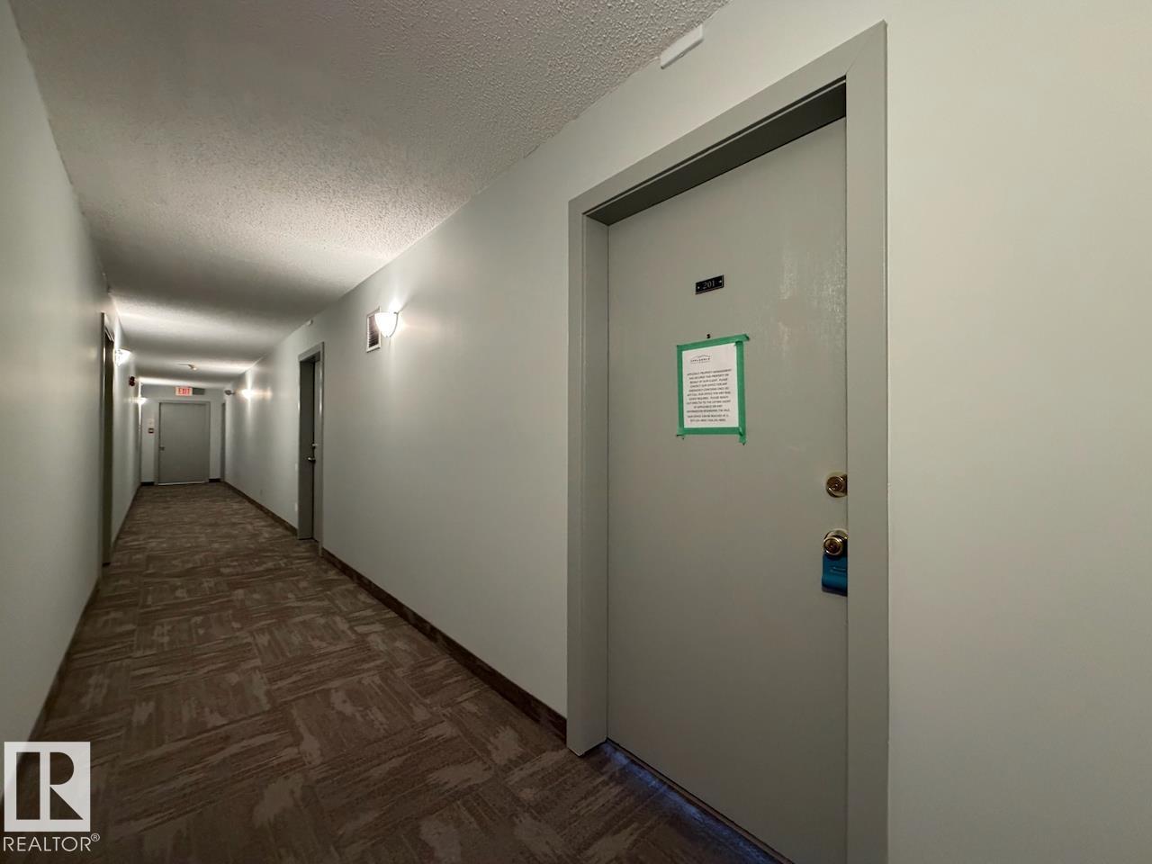 #201 10111 160 ST NW