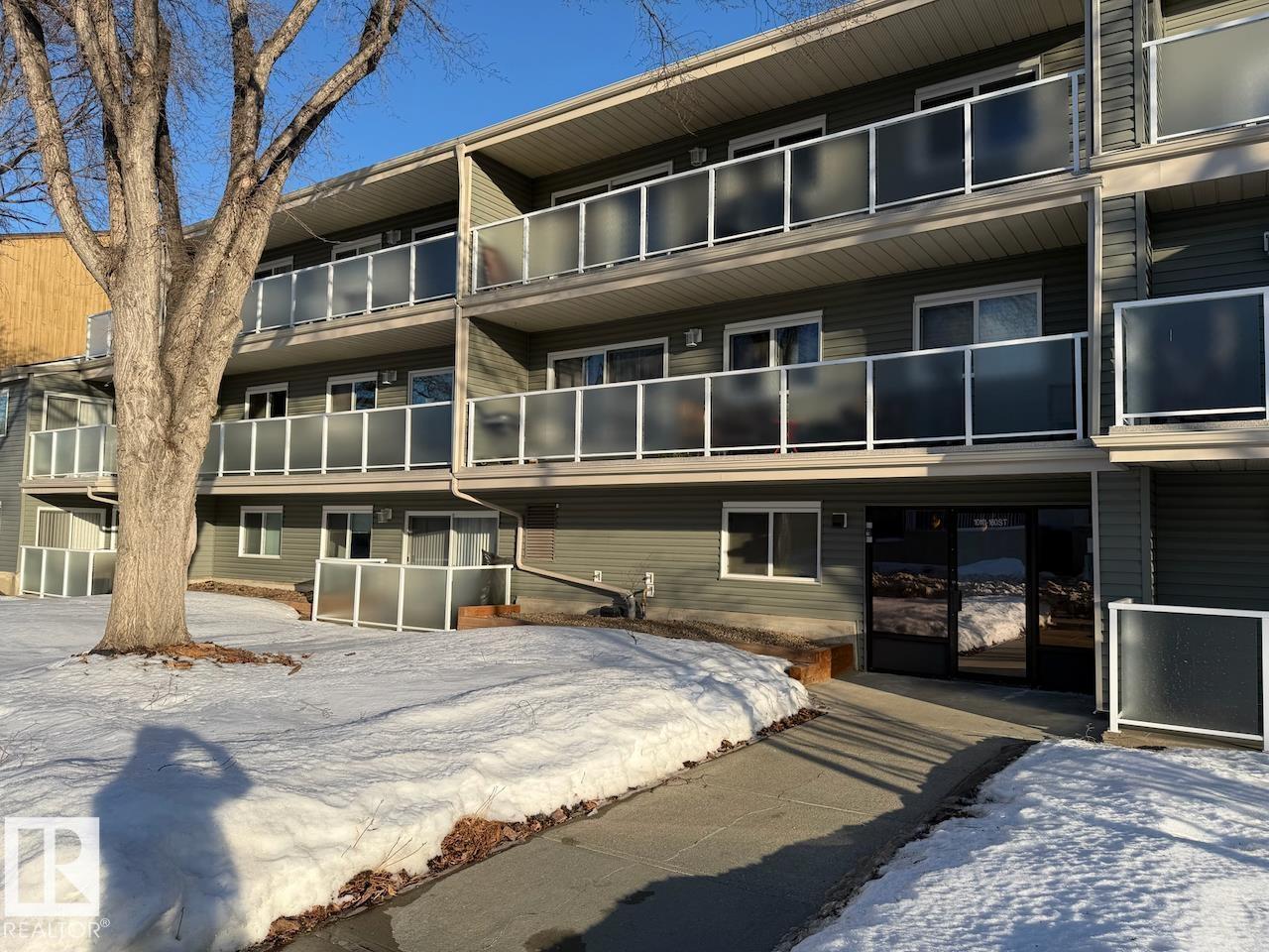 #201 10111 160 ST NW