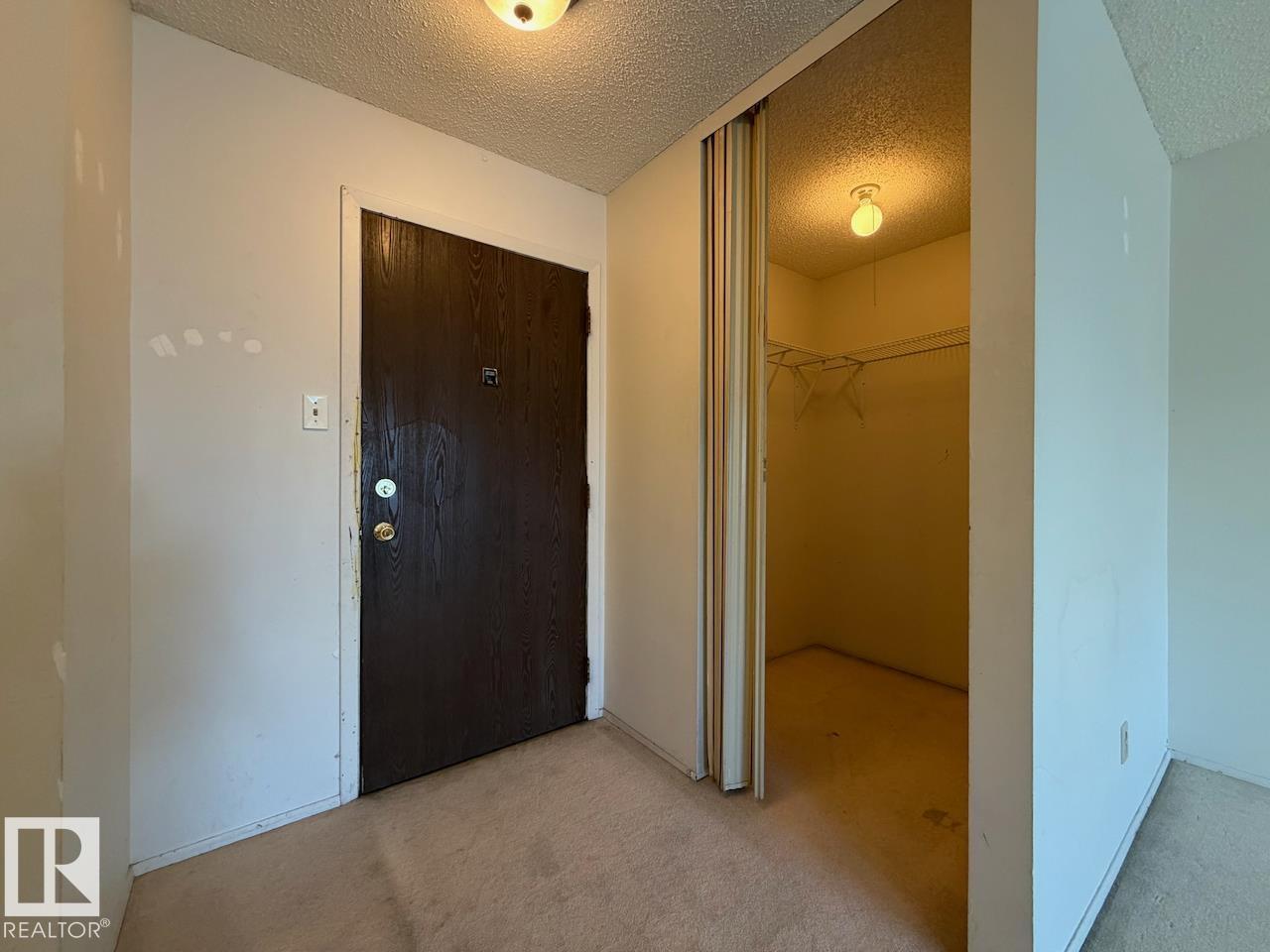 #201 10111 160 ST NW