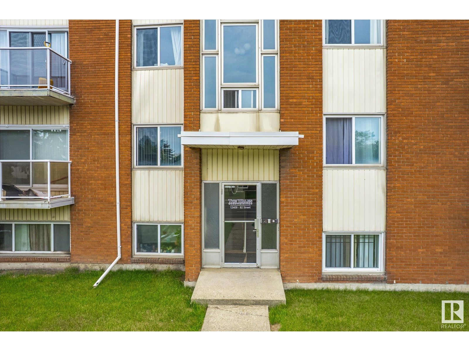 #103 12409 82 ST NW