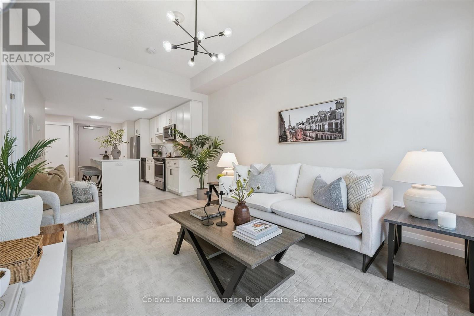 514 - 73 ARTHUR STREET S