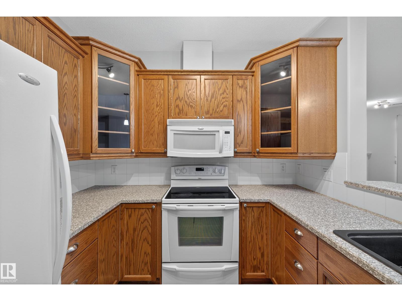 #112 2503 HANNA CR NW