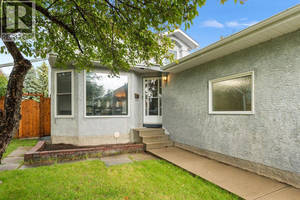 249 Applewood Place SE