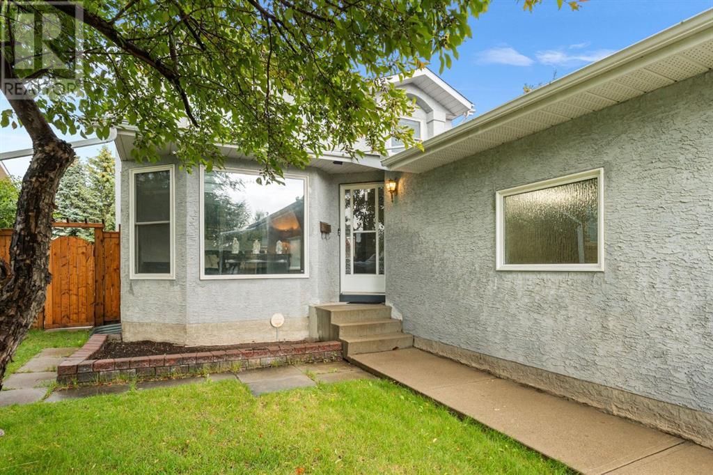 249 Applewood Place SE