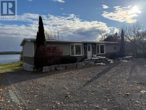 38 MAIN STREET Deseronto (Deseronto (Town)) ON K0K1X0