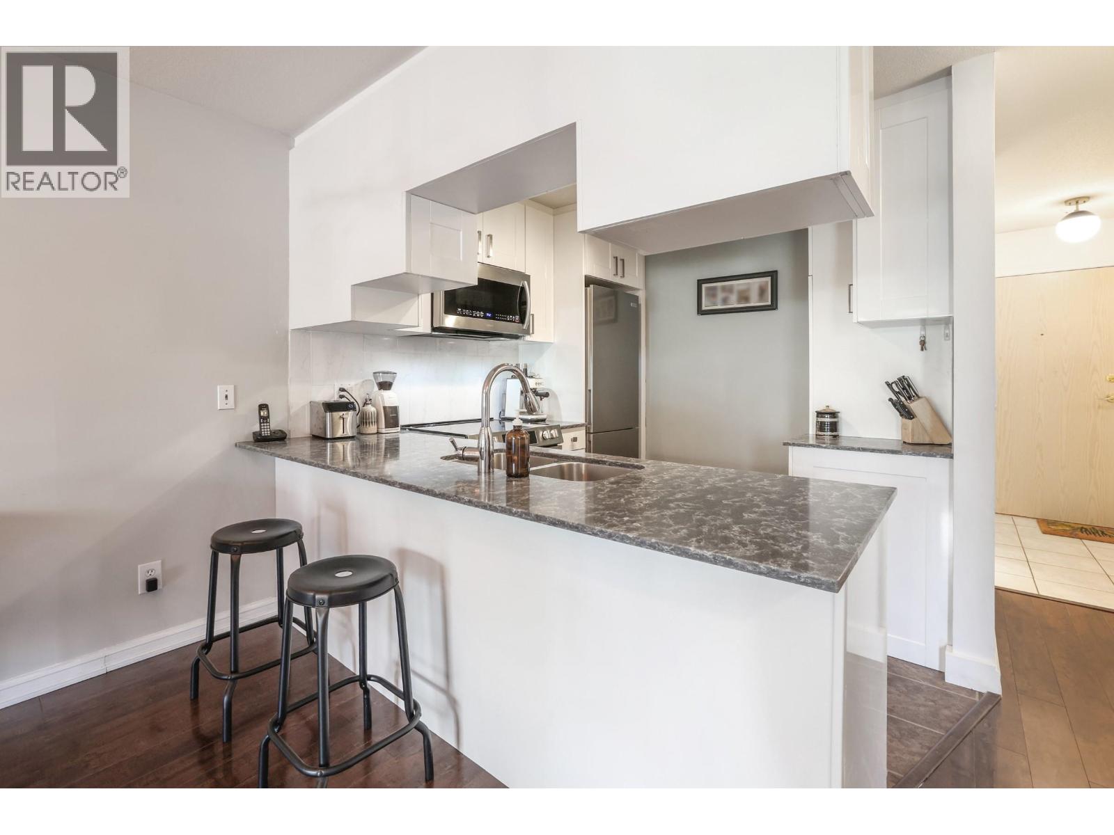 304 135 ELEVENTH STREET