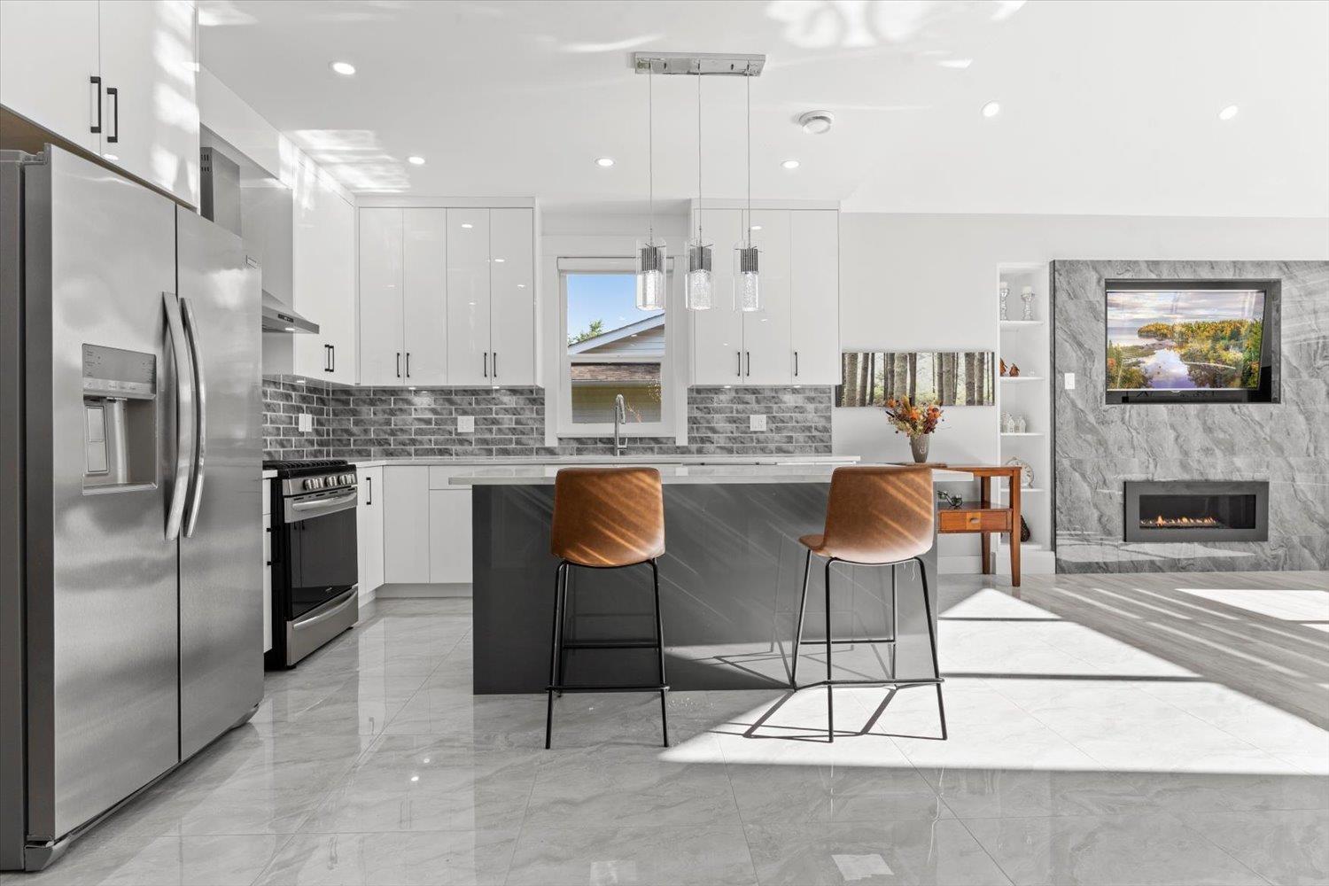 835 MYNG CRESCENT|Harrison Hot Springs