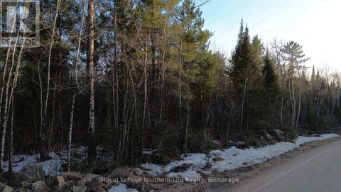 PT LT 30 CON 14 Papineau-Cameron (Papineau Cameron) ON P0H1V0