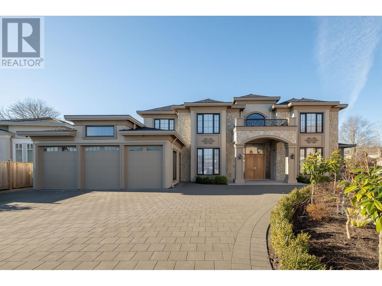 9111 MAPLE PLACE