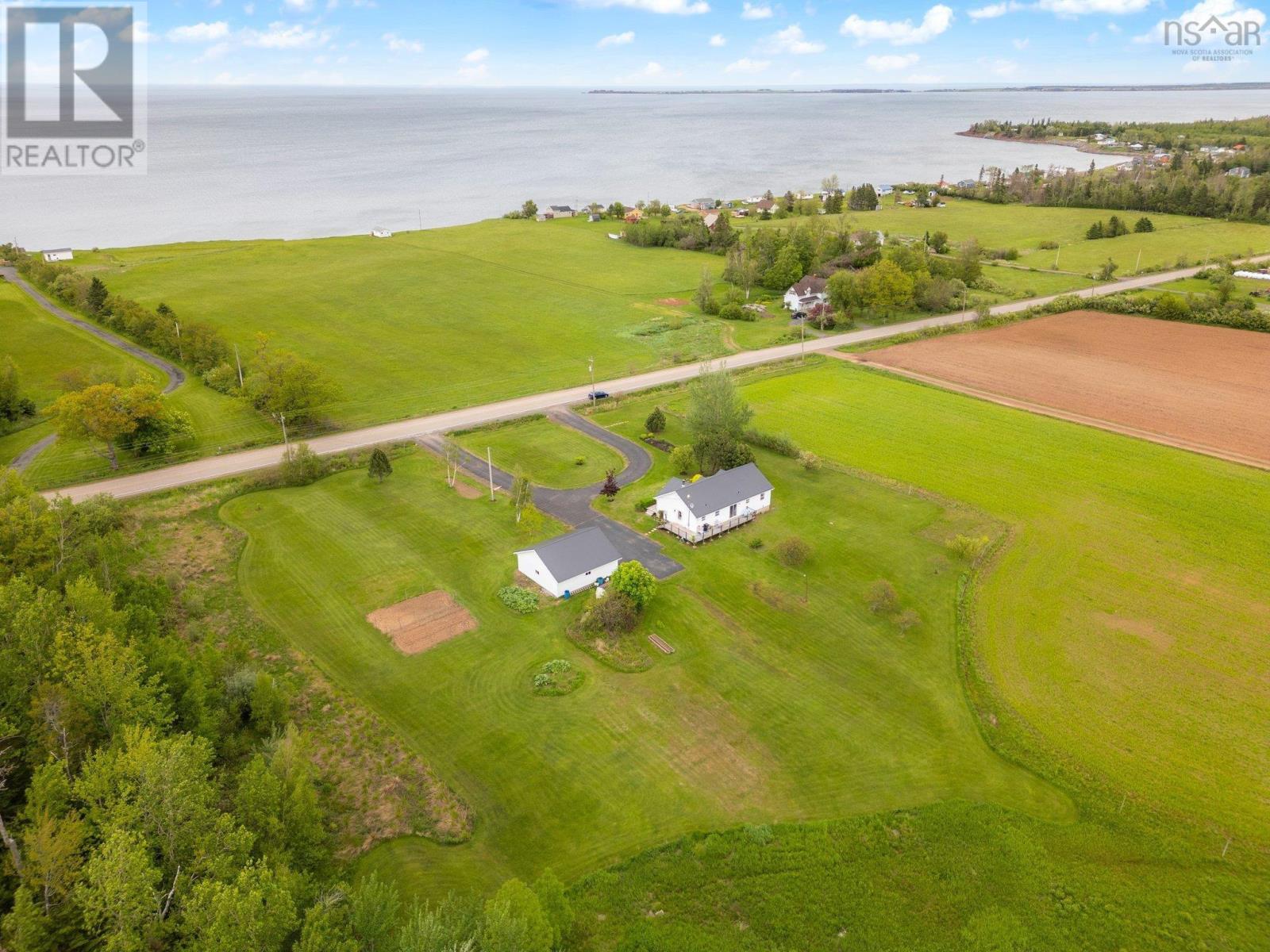 4474 Highway 6