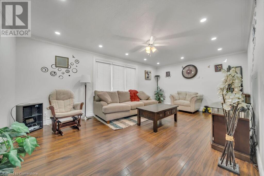 26 BROCK Road N