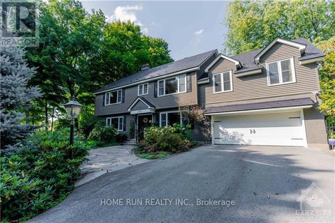 275 BUCHAN ROAD Ottawa ON K1M0W4