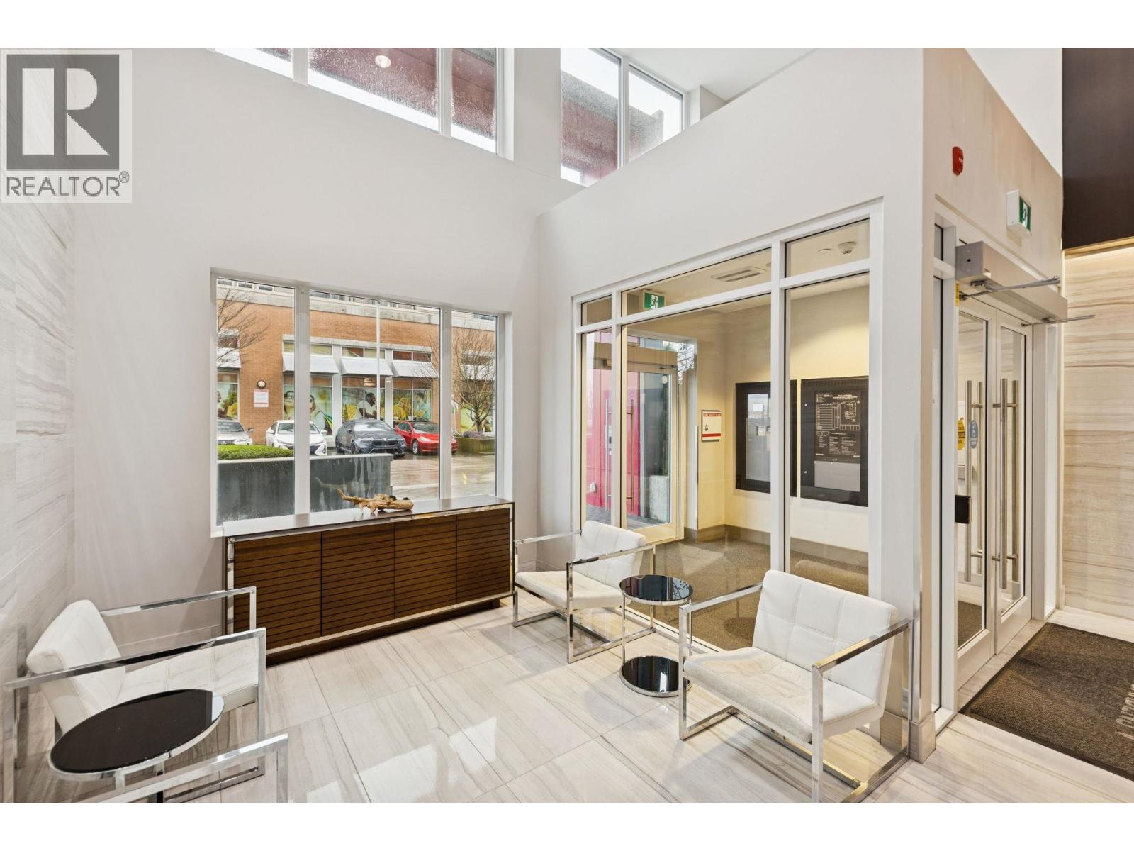 305 10788 NO. 5 ROAD