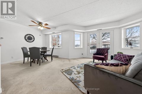 103 - 208 SILVERCREEK PARKWAY N Guelph (Junction/Onward Willow) ON N1H8H2