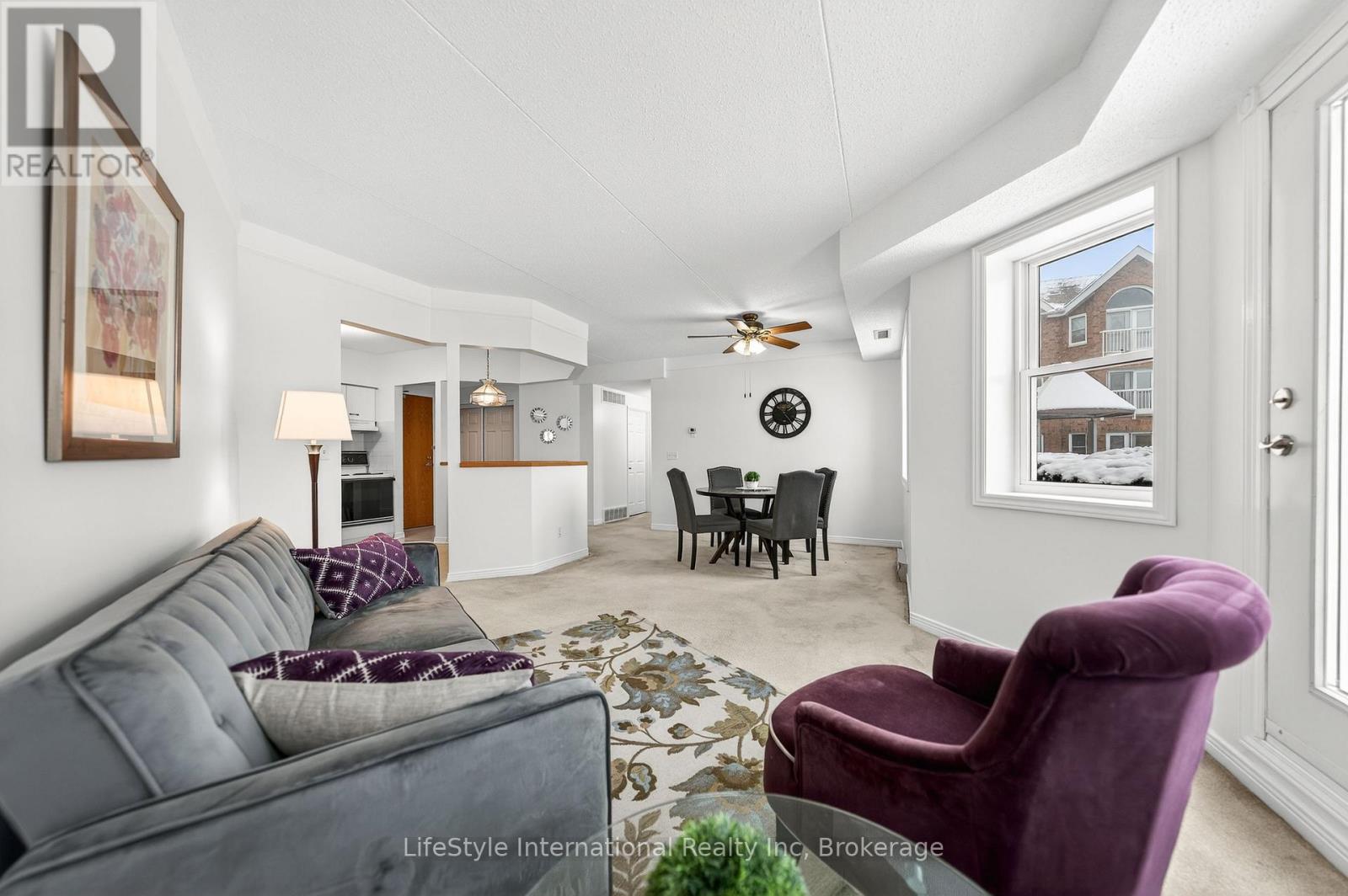 103 - 208 SILVERCREEK PARKWAY N