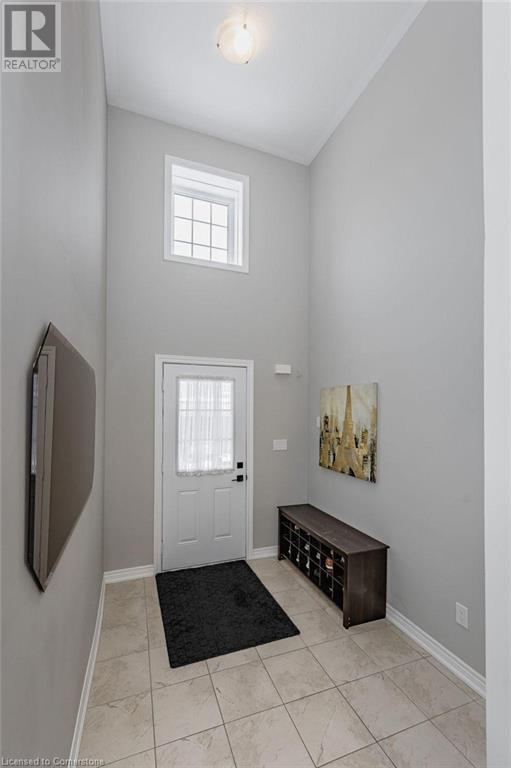 395 LINDEN Drive Unit# 2