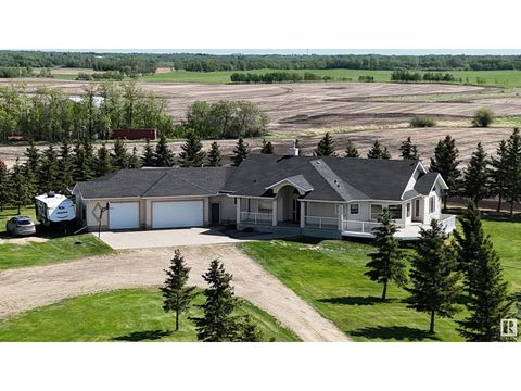 51111 RR 233 Rural Strathcona County AB T8B1K6