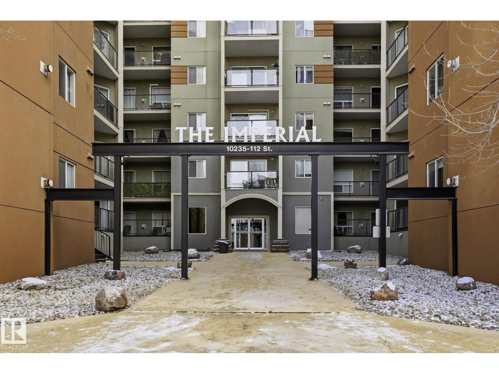 #402 10235 112 ST NW