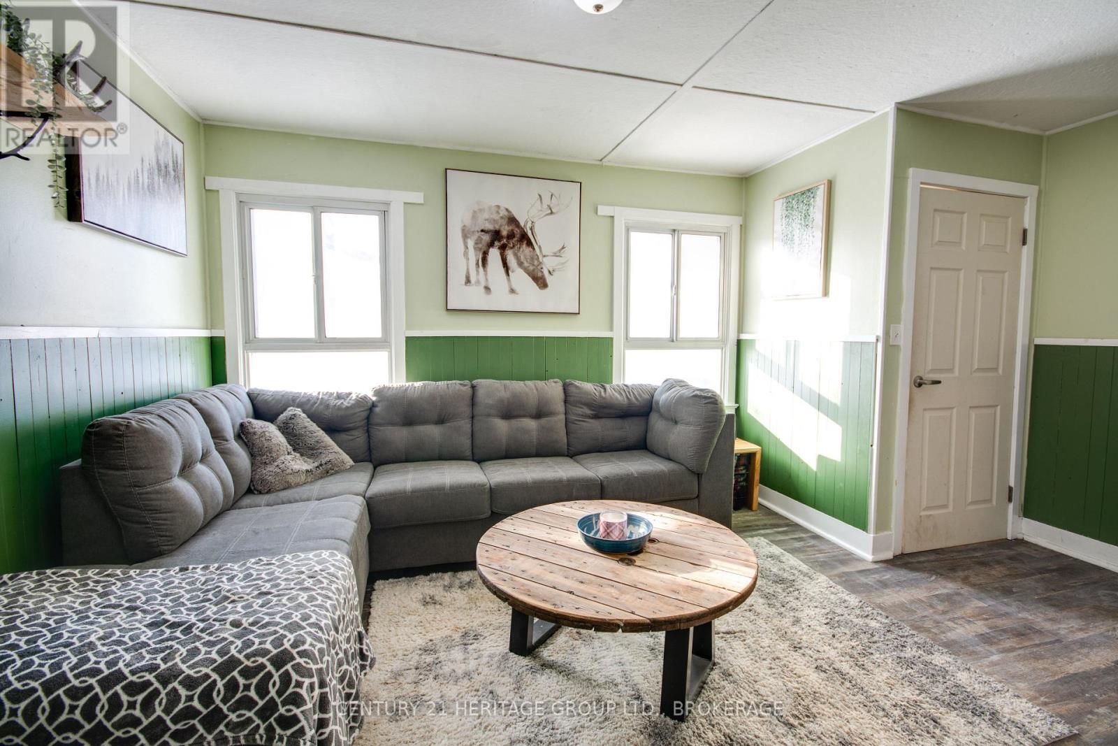 79 KINGSCOURT AVENUE