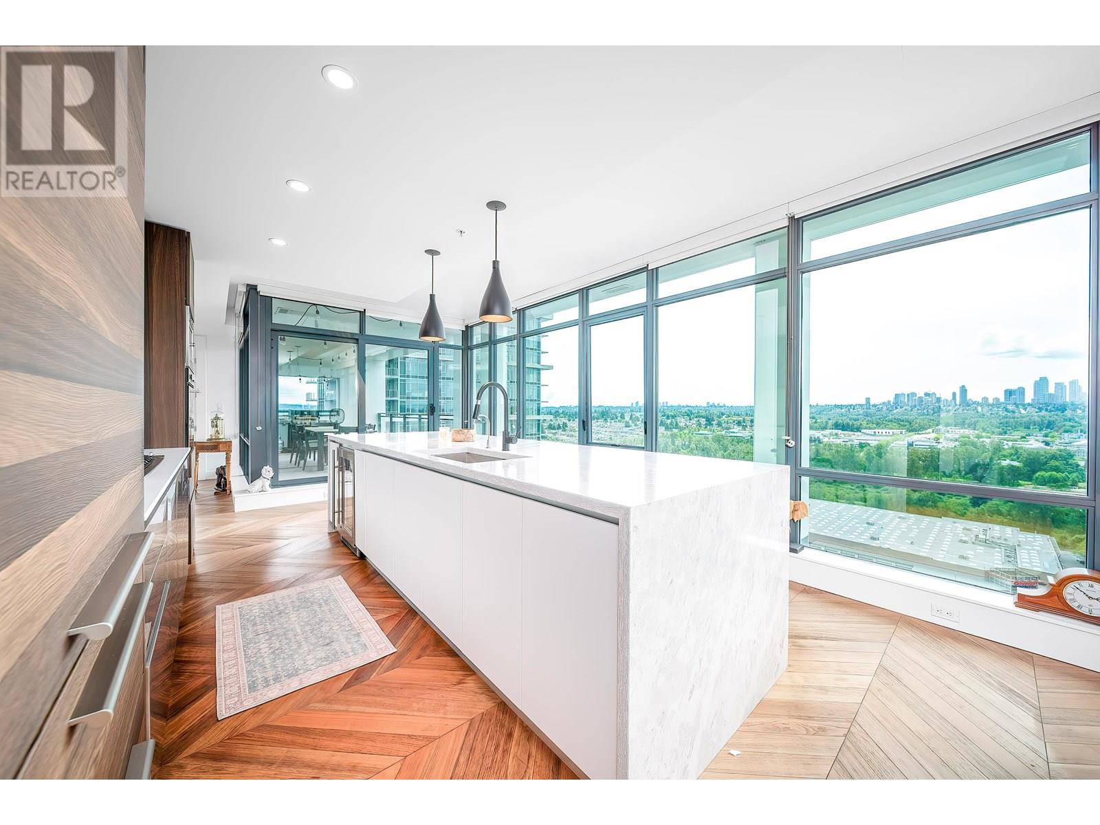 2802 2378 ALPHA AVENUE