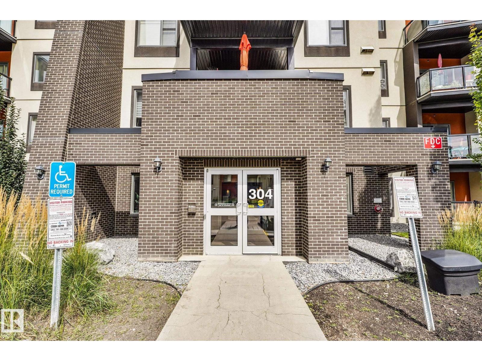 #316 304 Ambleside LI SW