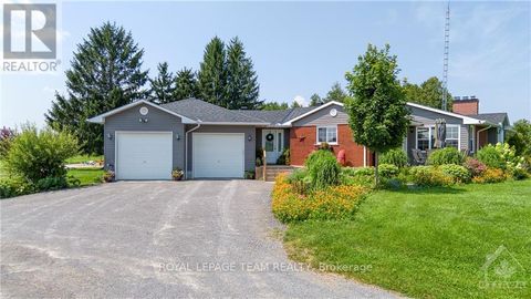 6443 MARTIN STREET Mississippi Mills ON K0A1A0