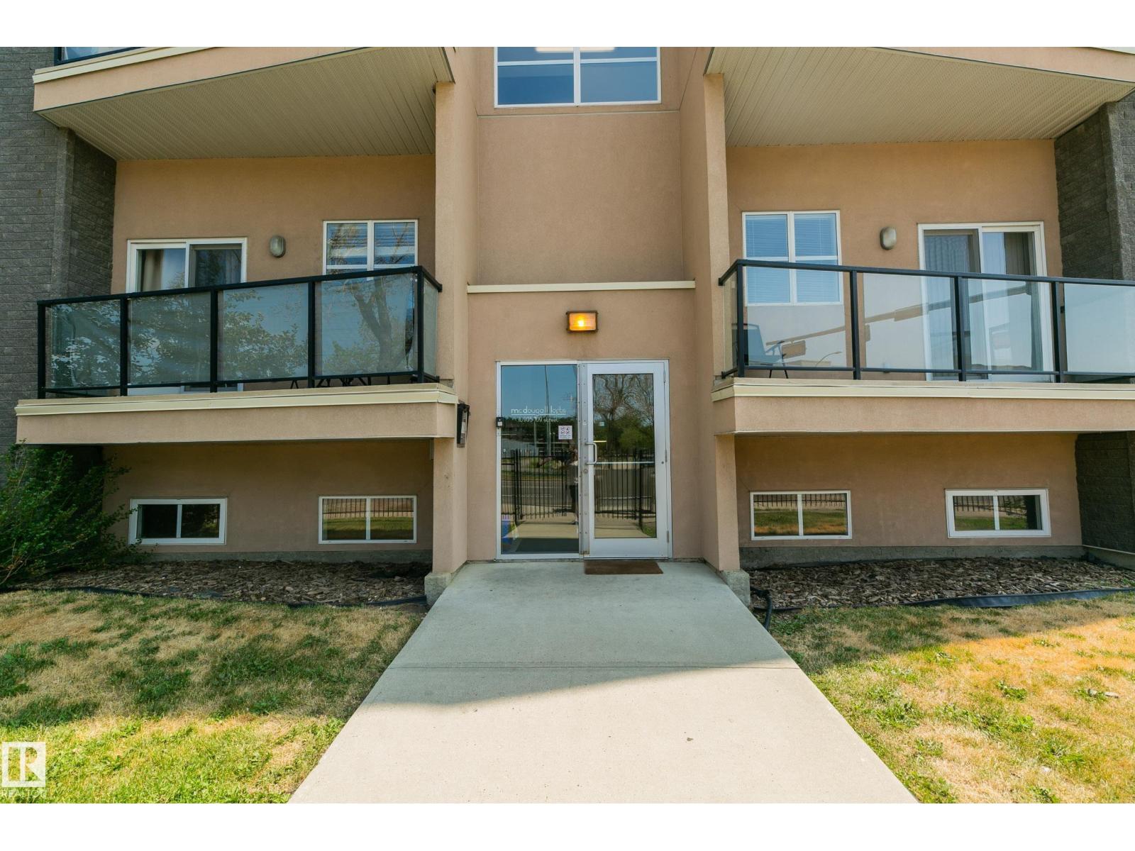 #104 10905 109 ST NW