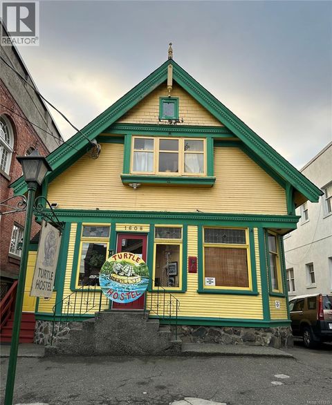 1608 Quadra St Victoria BC V8W2L4