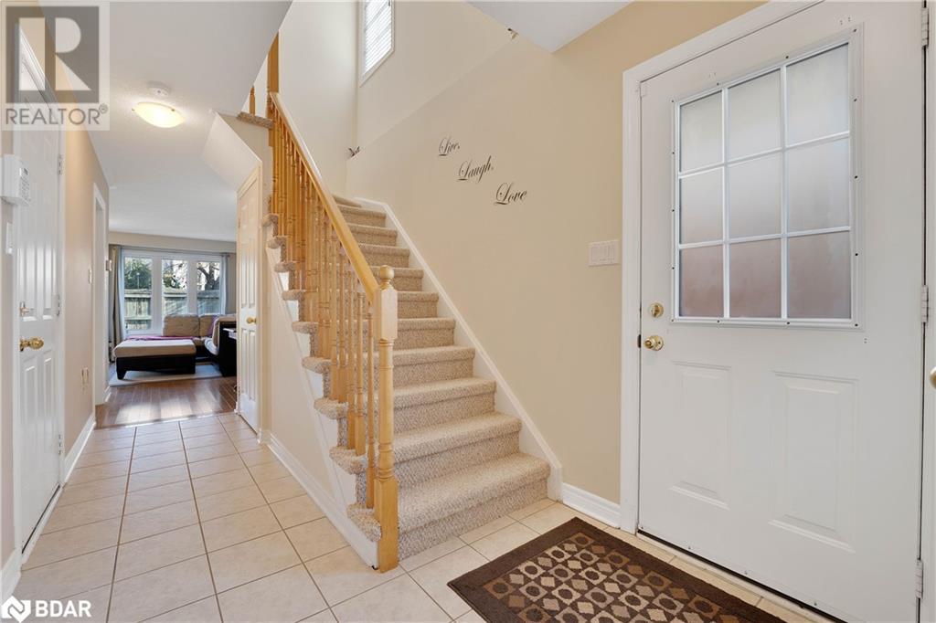 430 MAPLEVIEW Drive E Unit# 34