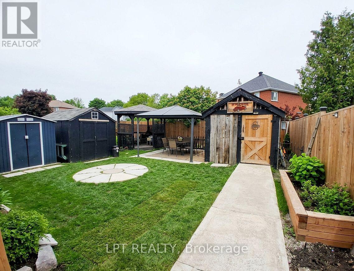 87 DAUPHIN AVENUE