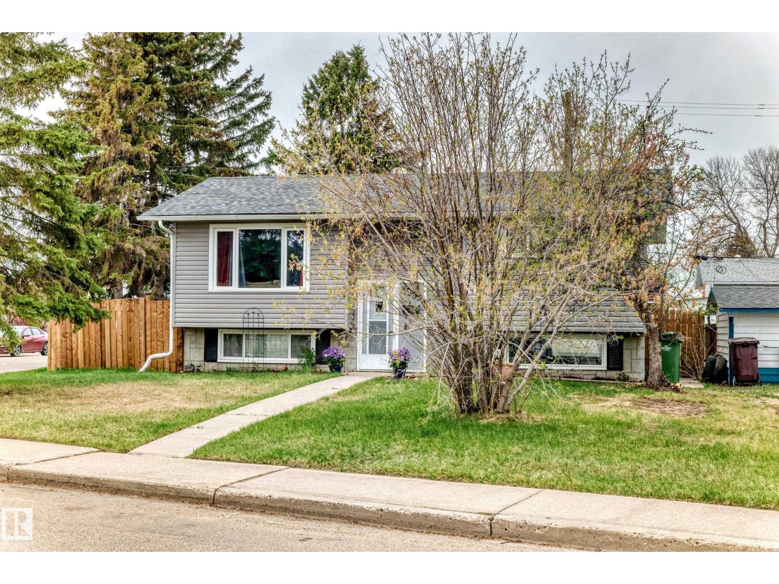 3802 52 ST